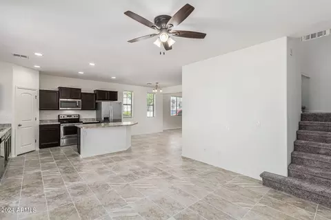1631 S Desert View Pl, Apache Junction, AZ 85120 photo 7