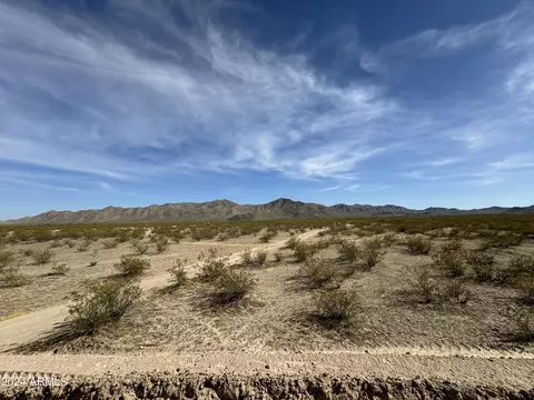 x N 227th Avenue #-, Surprise, AZ 85387