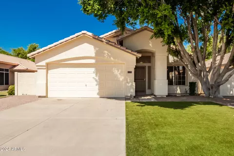 1544 S Pico Cir, Mesa, AZ 85206