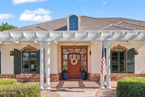 3615 E Pinon Ct, Gilbert, AZ 85234 photo 4