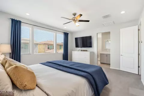 1554 W Park Ave, Gilbert, AZ 85233 photo 9