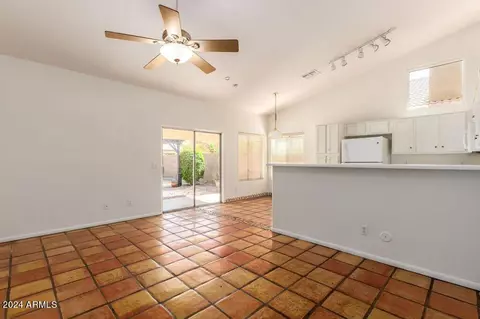 1921 E Fellars Dr, Phoenix, AZ 85022 photo 15