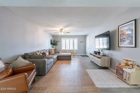 1917 E Cairo Dr, Tempe, AZ 85282 photo 3