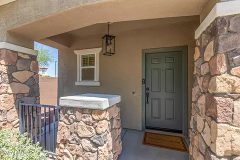720 E Harwell Rd, Phoenix, AZ 85042 photo 3