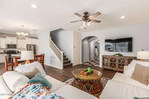 720 E Harwell Rd, Phoenix, AZ 85042 photo 7