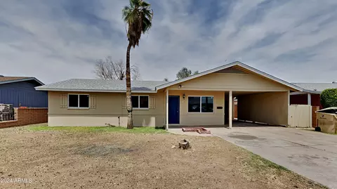 4944 W Mclellan Rd, Glendale, AZ 85301