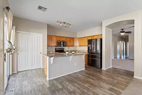 1712 S Pico Ct, Gilbert, AZ 85295 photo 10