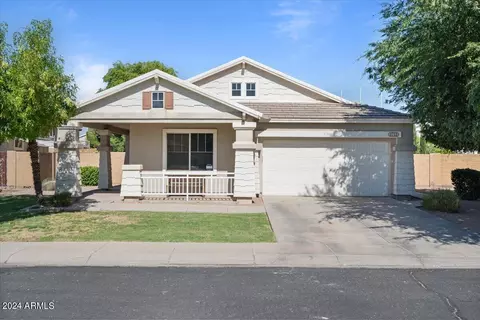 1712 S Pico Ct, Gilbert, AZ 85295