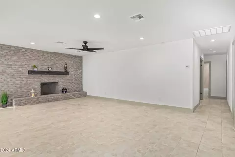 1726 W Seldon Ln, Phoenix, AZ 85021 photo 13