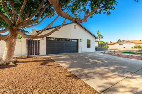 1726 W Seldon Ln, Phoenix, AZ 85021 photo 3