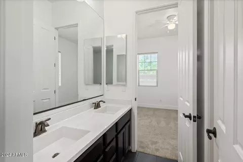 851 E Hampton Ln, Gilbert, AZ 85295 photo 24