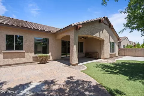 851 E Hampton Ln, Gilbert, AZ 85295 photo 30