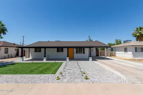 2214 E Roma Ave, Phoenix, AZ 85016
