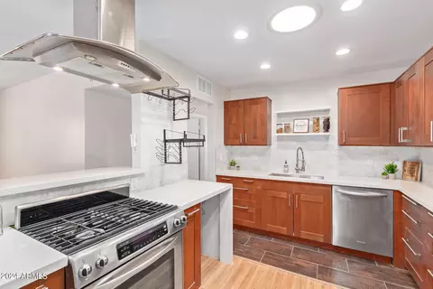 2214 E Roma Ave, Phoenix, AZ 85016 photo 14