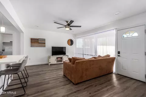 9433 N 4th Ave, Phoenix, AZ 85021 photo 3