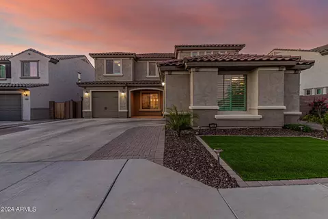 7016 W Redbird Rd, Peoria, AZ 85383