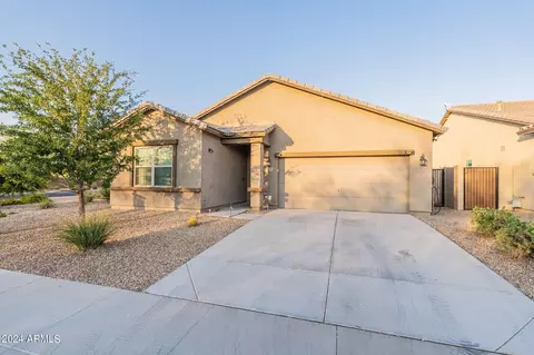 33675 N Bowles Dr, San Tan Valley, AZ 85142