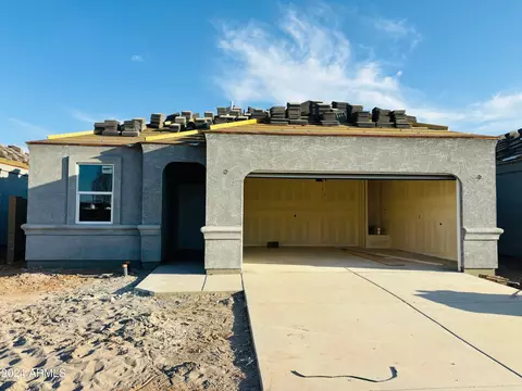 5301 E Midnight Star Dr, San Tan Valley, AZ 85143