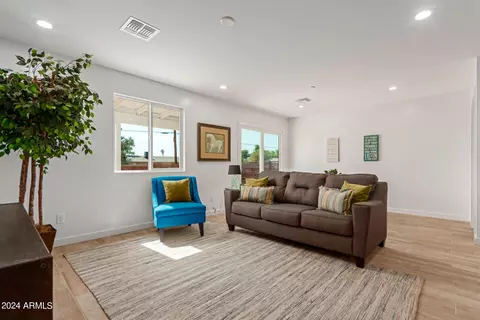 464 N 98th Pl, Mesa, AZ 85207 photo 6