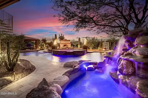 40320 N Hickok Ct, Phoenix, AZ 85086