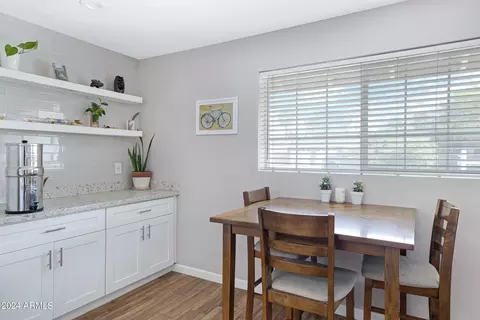 3935 E Whitton Ave, Phoenix, AZ 85018 photo 9