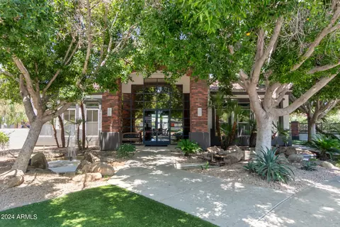 3302 N 7th St #136, Phoenix, AZ 85014