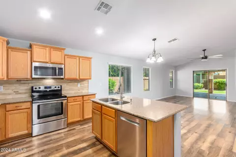 10821 E Quade Ave, Mesa, AZ 85212 photo 6