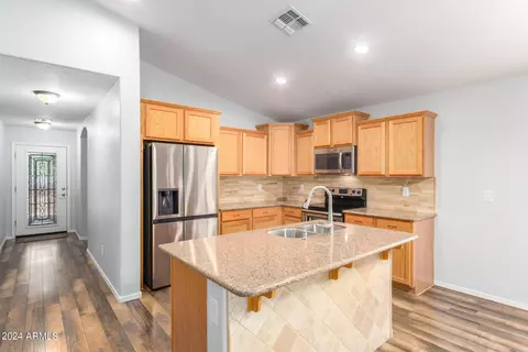 10821 E Quade Ave, Mesa, AZ 85212 photo 5
