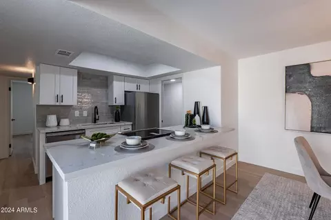 3125 W Loma Ln, Phoenix, AZ 85051