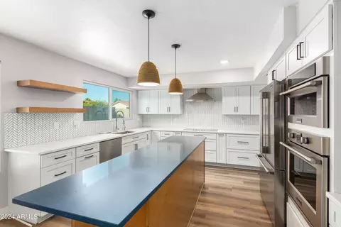 452 E Lilac Dr, Tempe, AZ 85288 photo 10