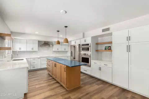 452 E Lilac Dr, Tempe, AZ 85288 photo 9