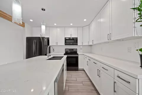 2532 E Aster Dr, Phoenix, AZ 85032 photo 18