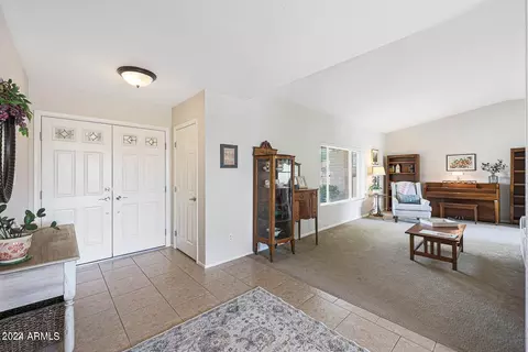 2465 W Crocus Dr, Phoenix, AZ 85023 photo 3