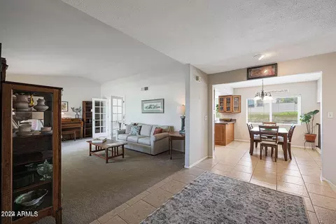 2465 W Crocus Dr, Phoenix, AZ 85023 photo 4