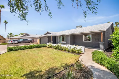 2122 E La Donna Dr, Tempe, AZ 85283 photo 4