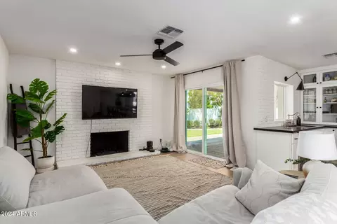 2122 E La Donna Dr, Tempe, AZ 85283 photo 17