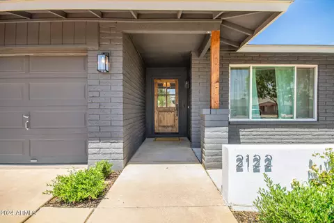 2122 E La Donna Dr, Tempe, AZ 85283 photo 8