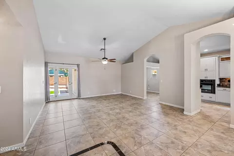 847 E Page St, Gilbert, AZ 85234 photo 9