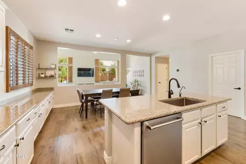 3706 E Jaguar Ave, Gilbert, AZ 85298 photo 11