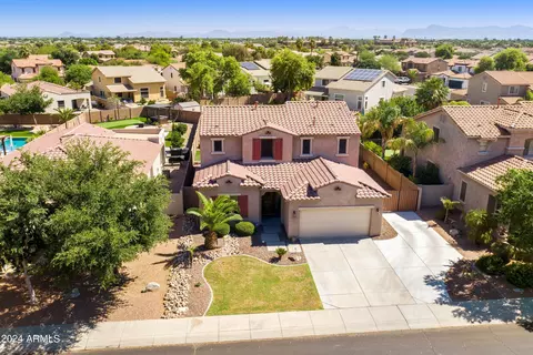 3706 E Jaguar Ave, Gilbert, AZ 85298 photo 2