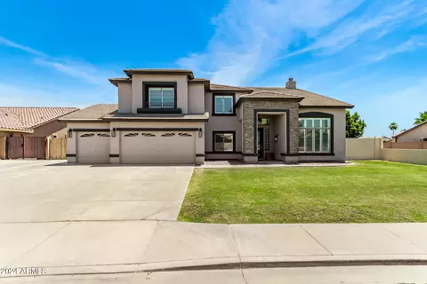 2153 E Kenwood St, Mesa, AZ 85213
