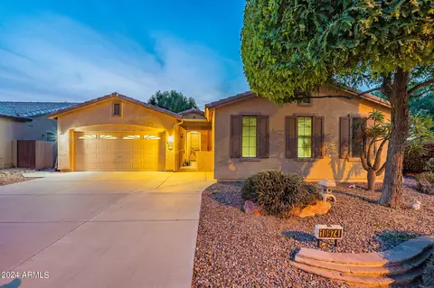 10974 W Cimarron Dr, Sun City, AZ 85373