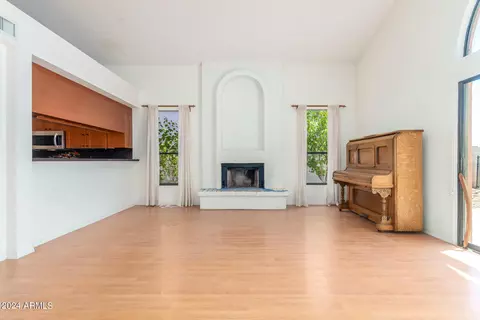 4143 E Cholla Canyon Dr, Phoenix, AZ 85044 photo 8