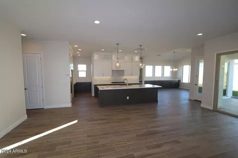 9721 S Gold Stone Trl, Apache Junction, AZ 85120 photo 2
