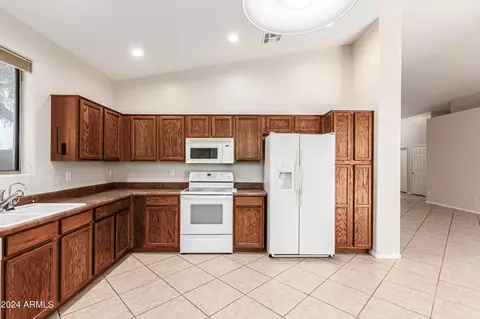 6641 E Roland St, Mesa, AZ 85215 photo 14