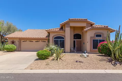 7620 E Rugged Ironwood Rd, Gold Canyon, AZ 85118