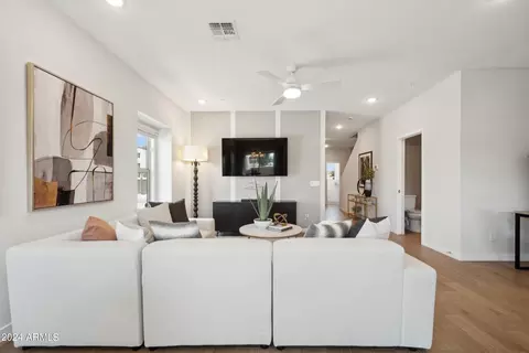 2836 W Red Fox Rd, Phoenix, AZ 85085 photo 10
