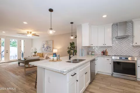 3519 E Piccadilly Rd, Phoenix, AZ 85018 photo 26