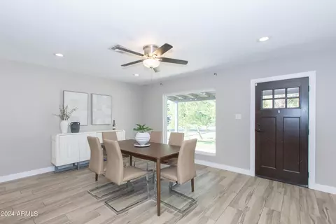 3519 E Piccadilly Rd, Phoenix, AZ 85018 photo 8