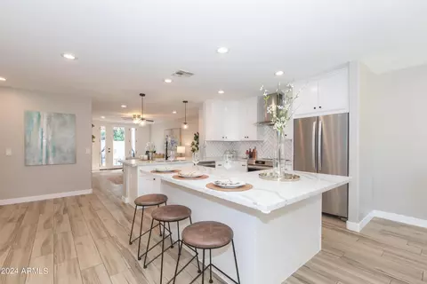 3519 E Piccadilly Rd, Phoenix, AZ 85018 photo 12